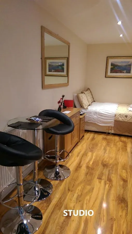 Aparthotel Edinburgh City Suites