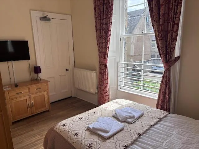 Edinburgh City Suites Aparthotel
