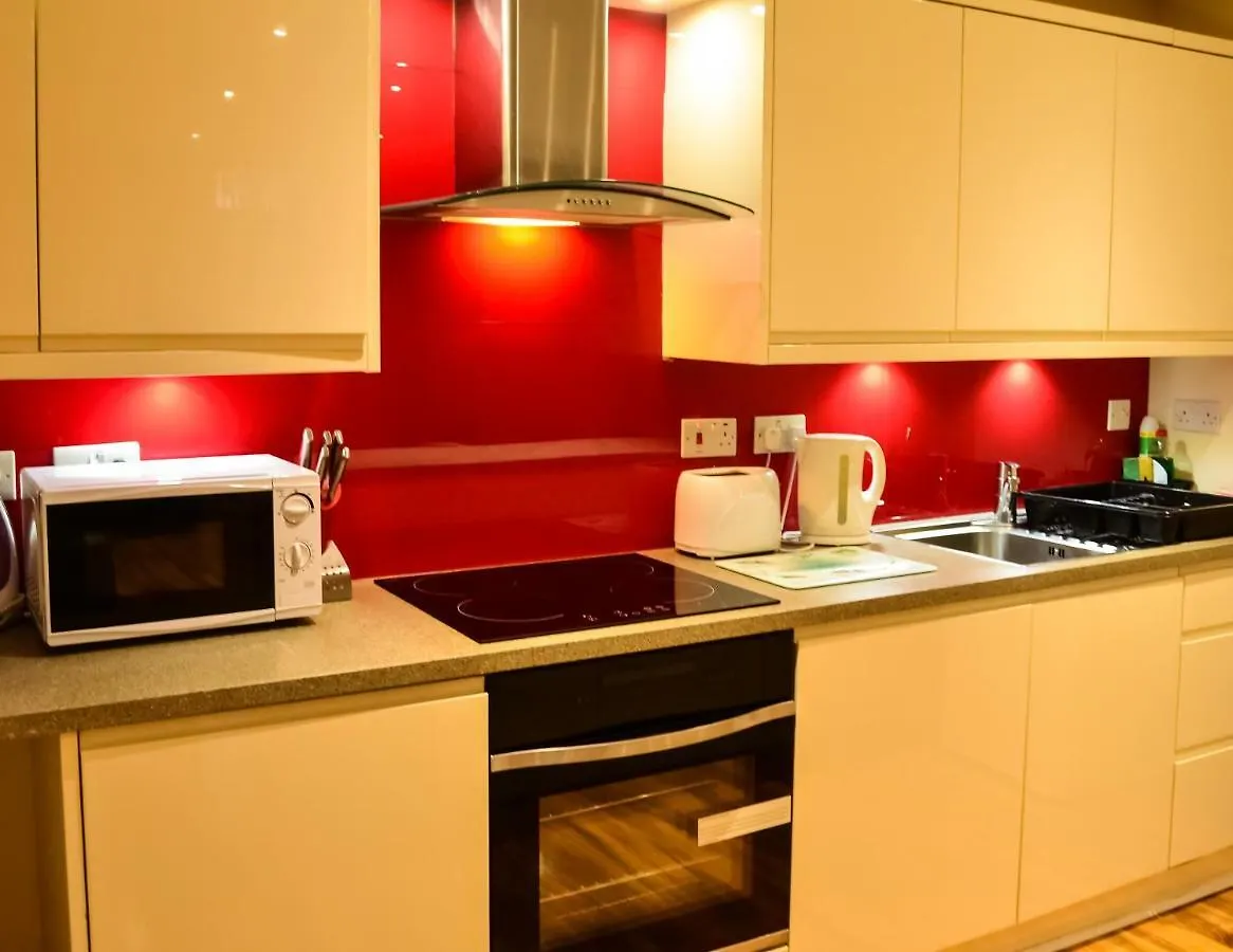 Edinburgh City Suites Aparthotel